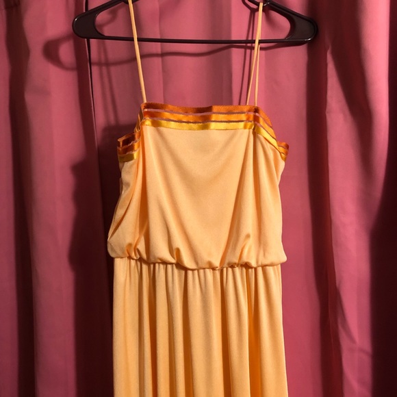 Prom/Formal Dress - Picture 4 of 5